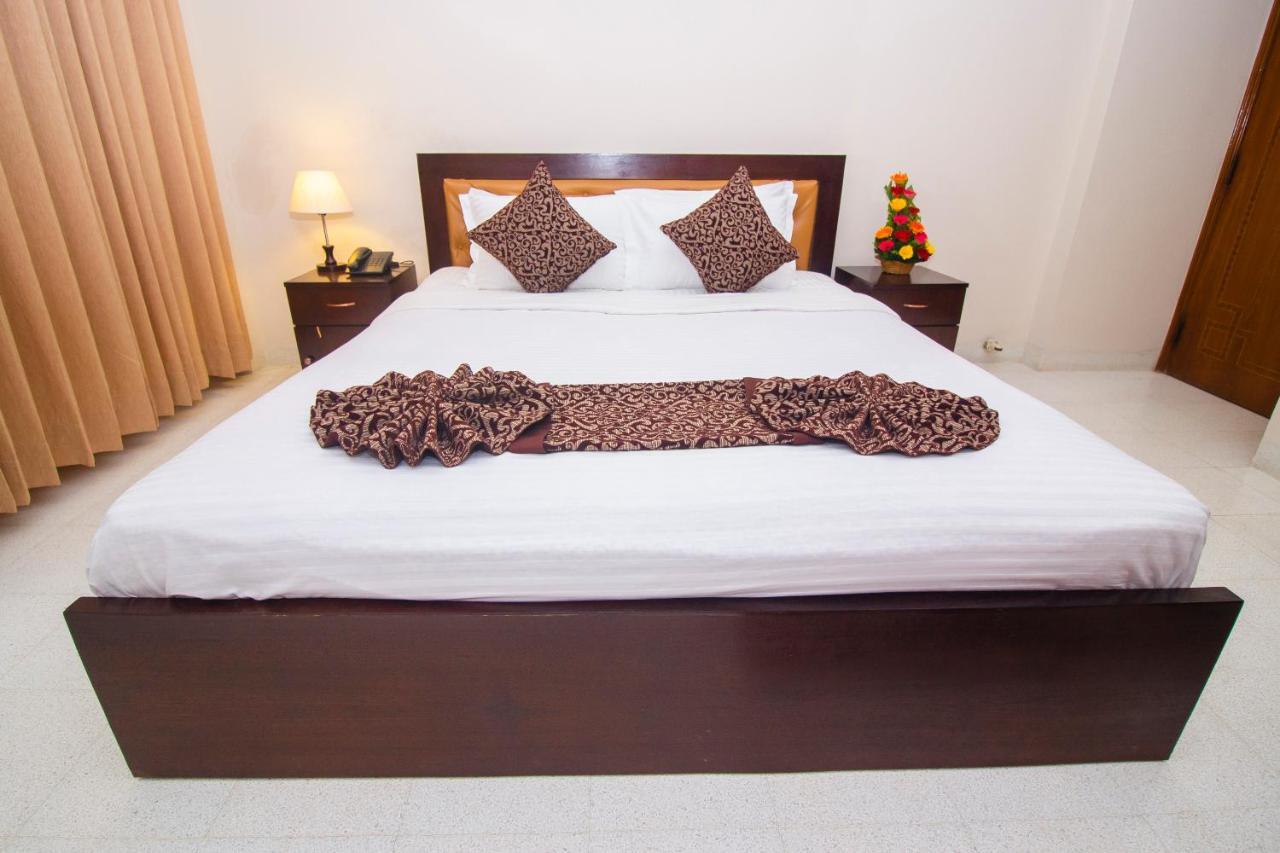 Hotel Suite Palace Dhaka Ngoại thất bức ảnh