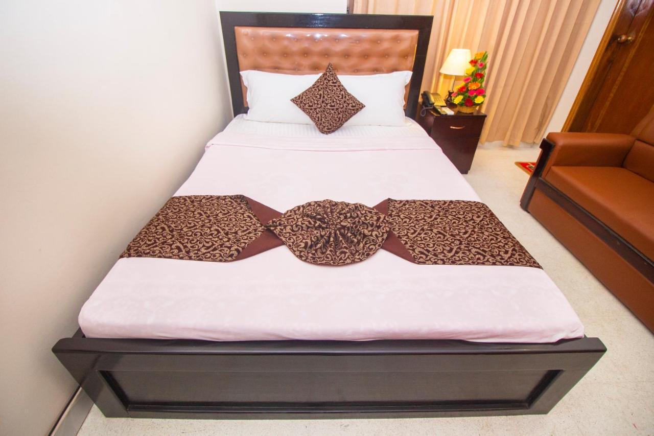Hotel Suite Palace Dhaka Ngoại thất bức ảnh