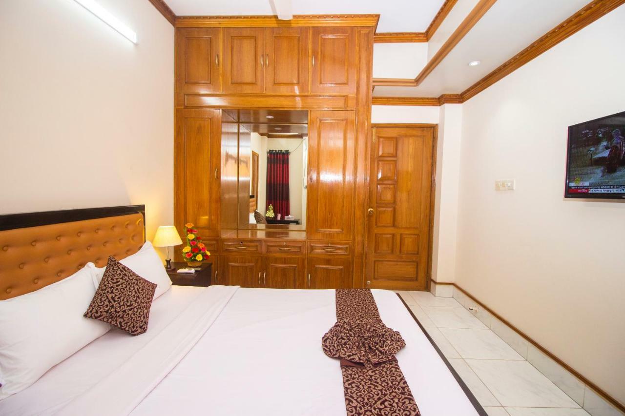 Hotel Suite Palace Dhaka Ngoại thất bức ảnh