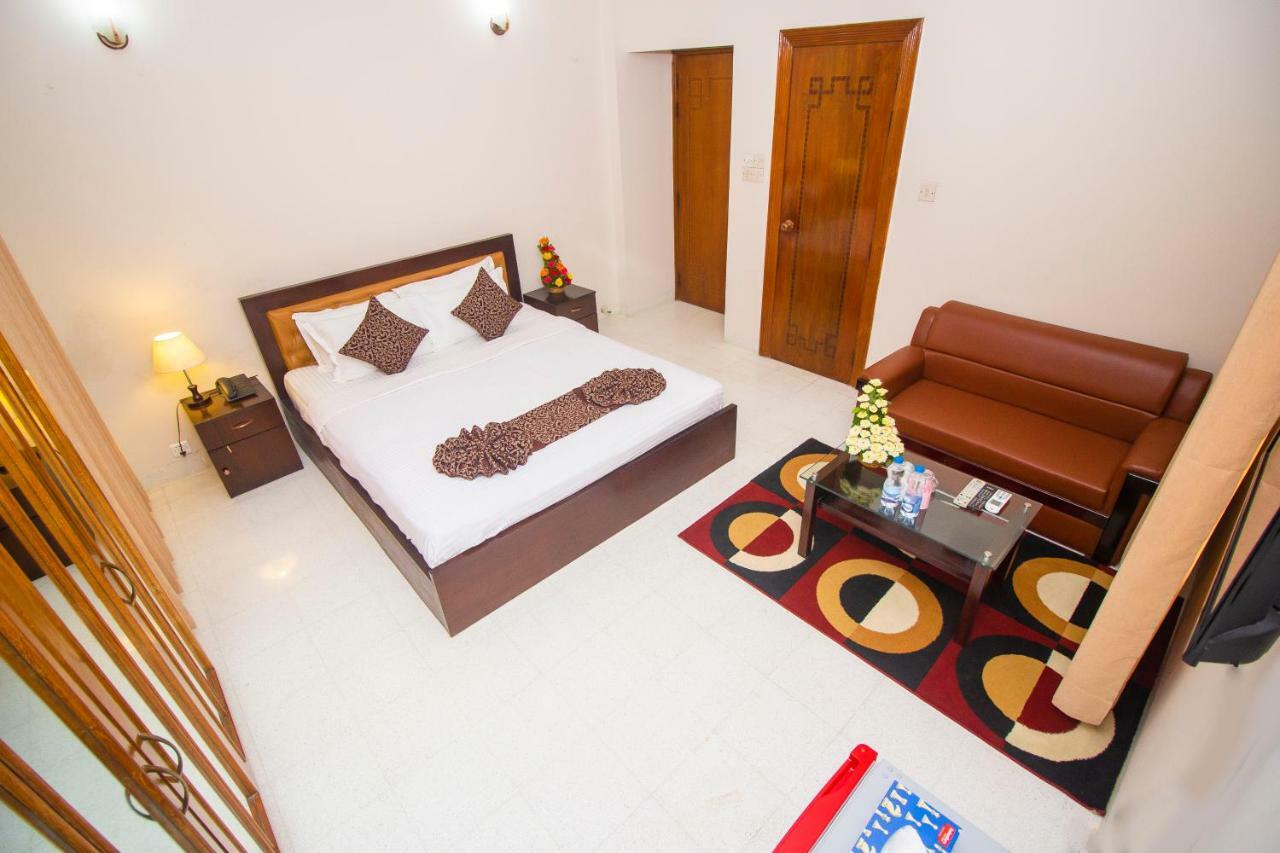 Hotel Suite Palace Dhaka Ngoại thất bức ảnh